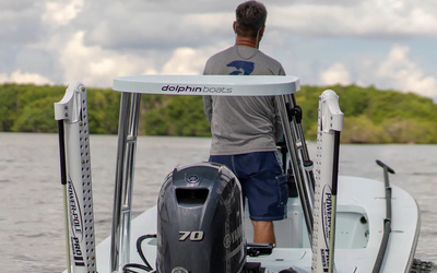Dolphin 16′ Renegade Pro