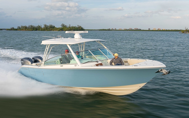 Cobia 330 DC