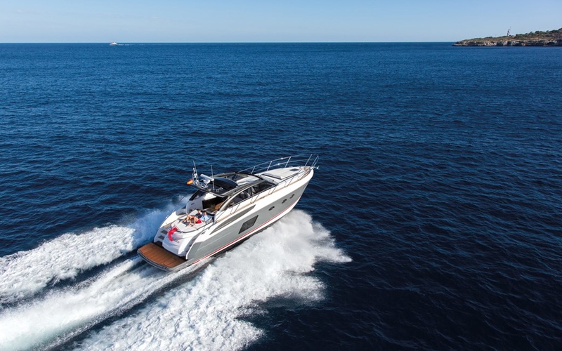 Princess V48 OPEN