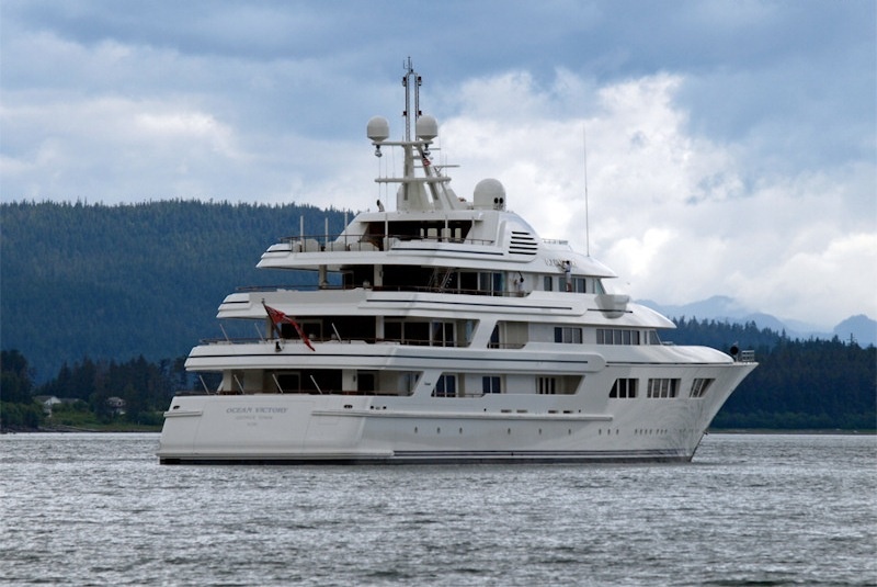 Feadship Ebony Shine