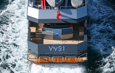 Alloy Yachts VvS1