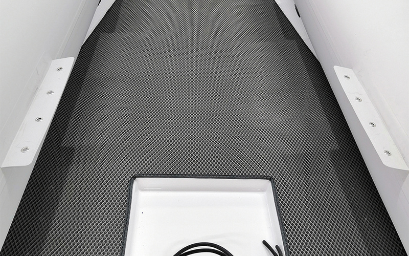WINboat 390R Luxe