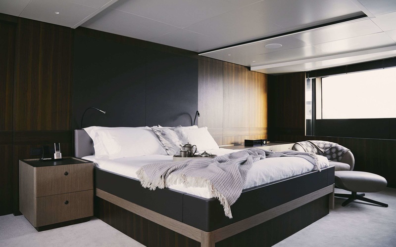 XO 270 Front Cabin