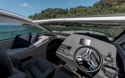 Sedna 47 HT
