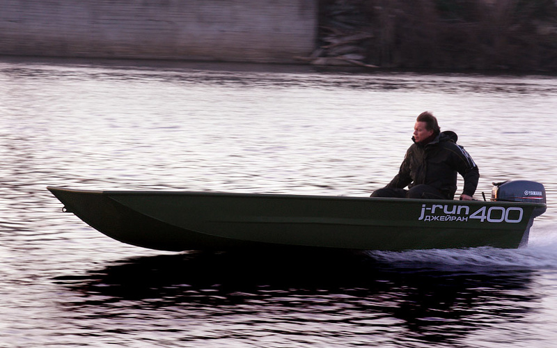 Tuna boats 400 M AL