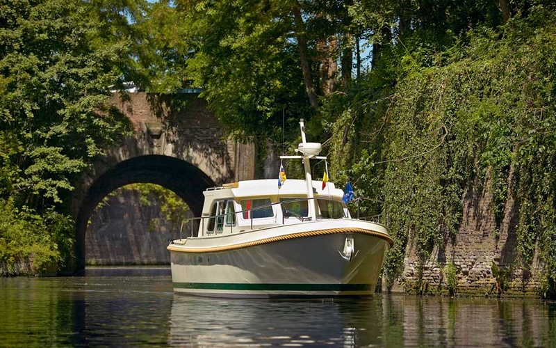 Linssen Grand Sturdy 29.9 Sedan