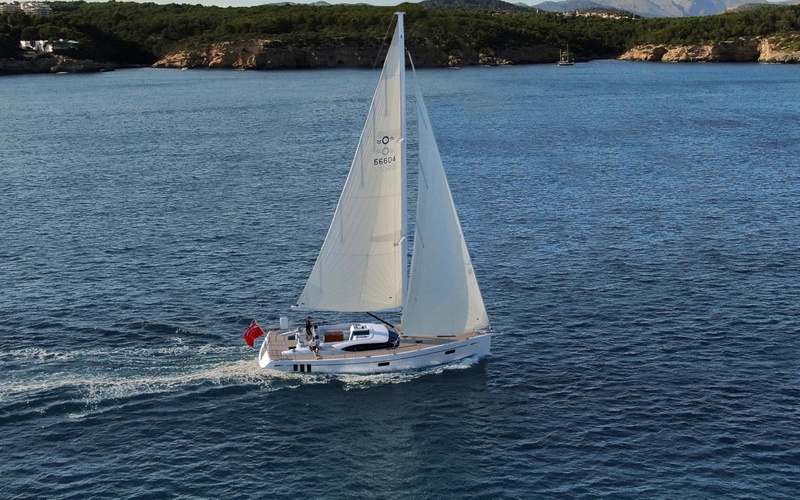 Oyster 495
