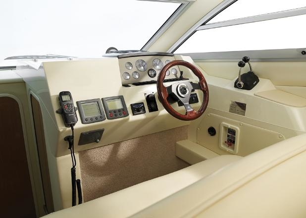 Sealine F34