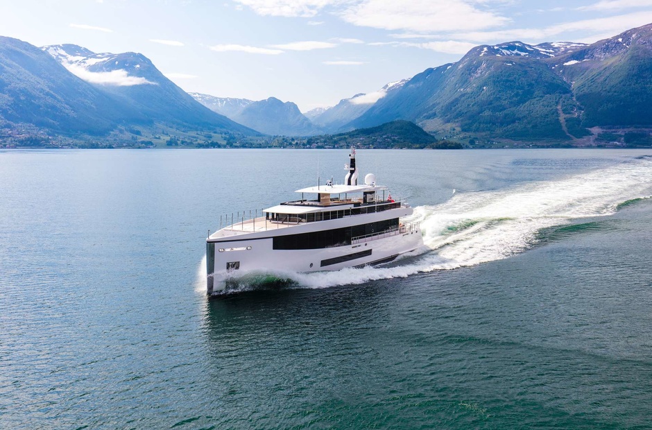 Feadship Kamino
