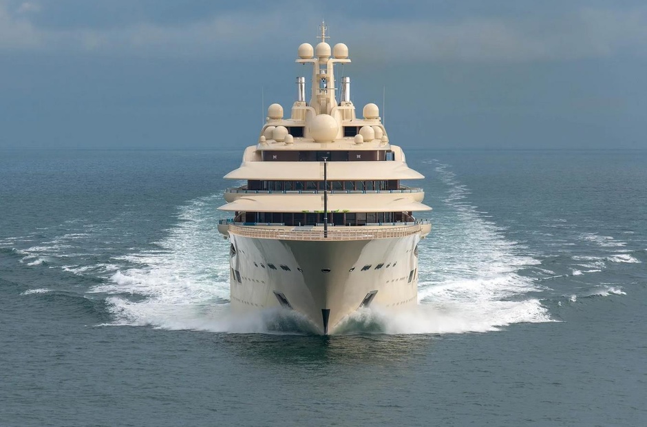 Lurssen Dilbar