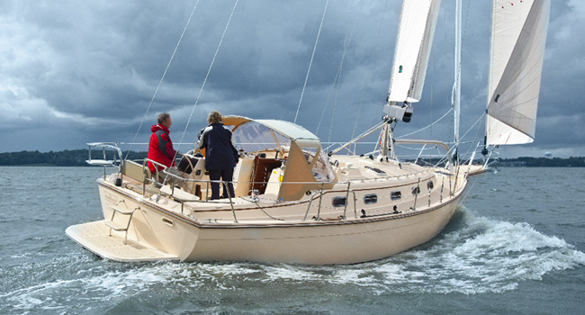 Island Packet Yachts IP360