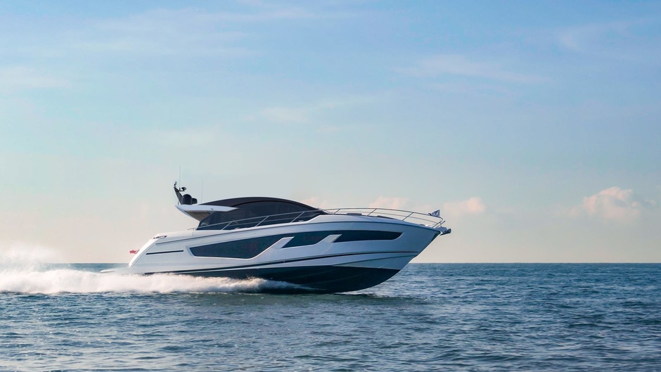 Sunseeker Predator 65