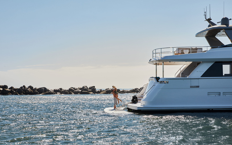 Hatteras M90 Panacera