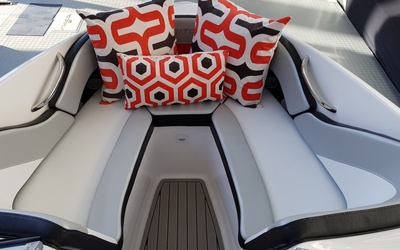 Triton 230 Open