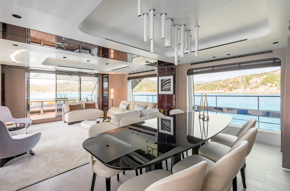 Azimut Oupas Impulse