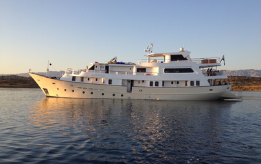 Custom La Perla