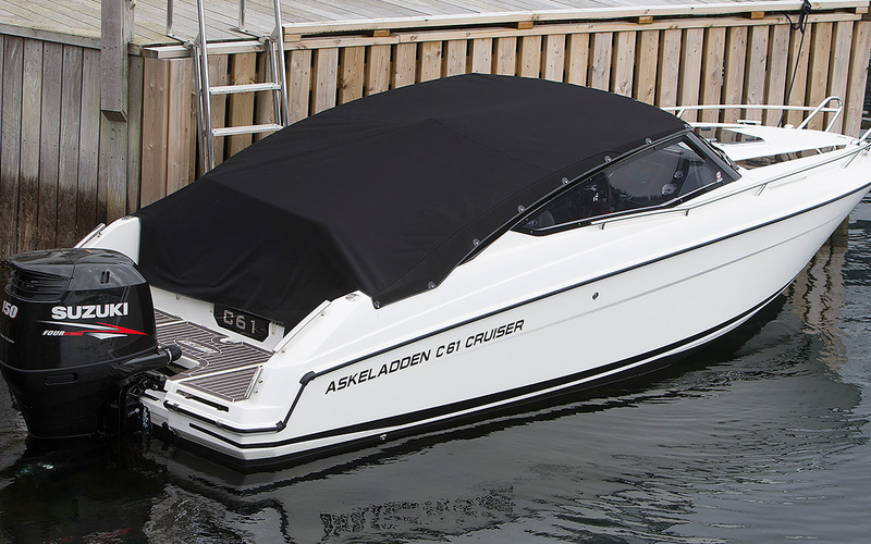 Parker 630 Day Cruiser