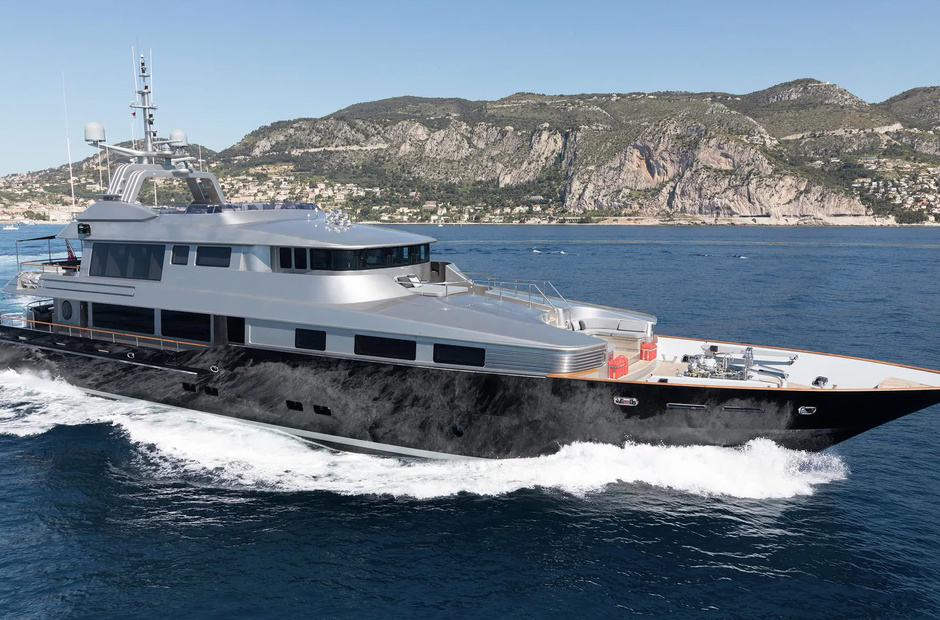 Warren Yachts Silver Dream 