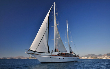 Agantur Shipyard Surreya