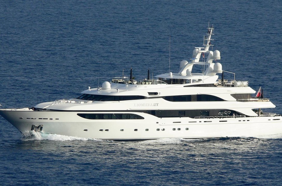 Benetti Lioness V