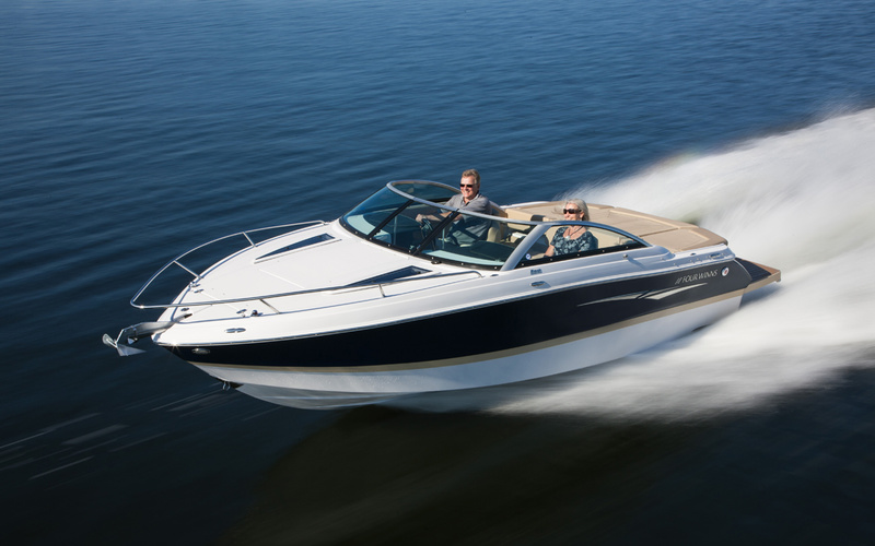 Four Winns S215