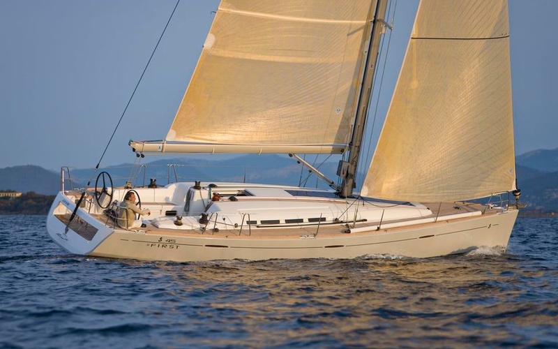 Beneteau First 45
