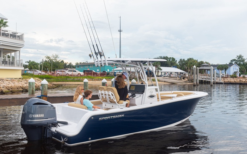 Sportsman Open 242 Center Console