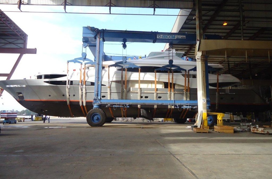 Trinity Yachts Tsumat