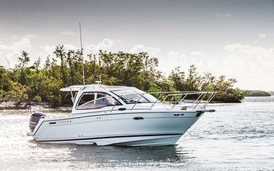 Cutwater C-24 Sport Coupe
