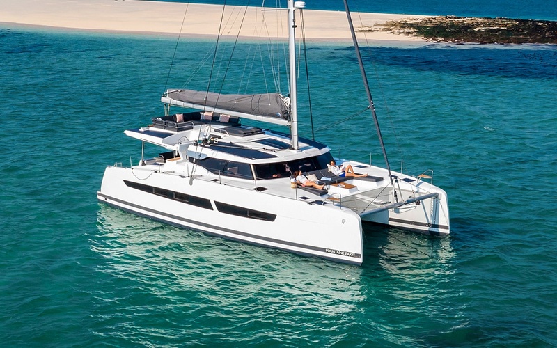 Fountaine Pajot Aura 51