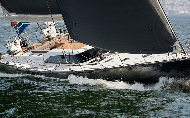 Southern Wind SW82 Raised Saloon