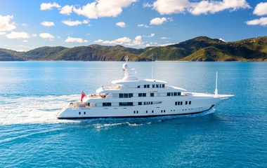 Icon Yachts Party Girl