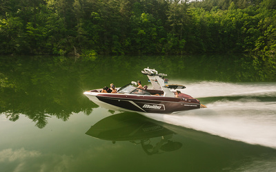 Malibu Wakesetter 22 LSV