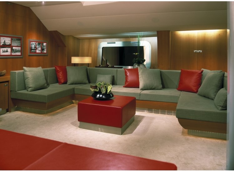 Yachting Developments Silvertip