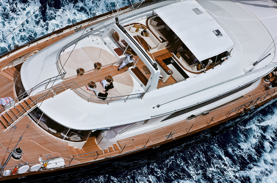 Perini Navi Bayesian