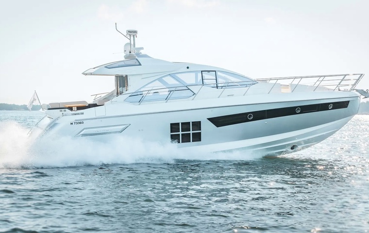 Azimut 55S (2012)