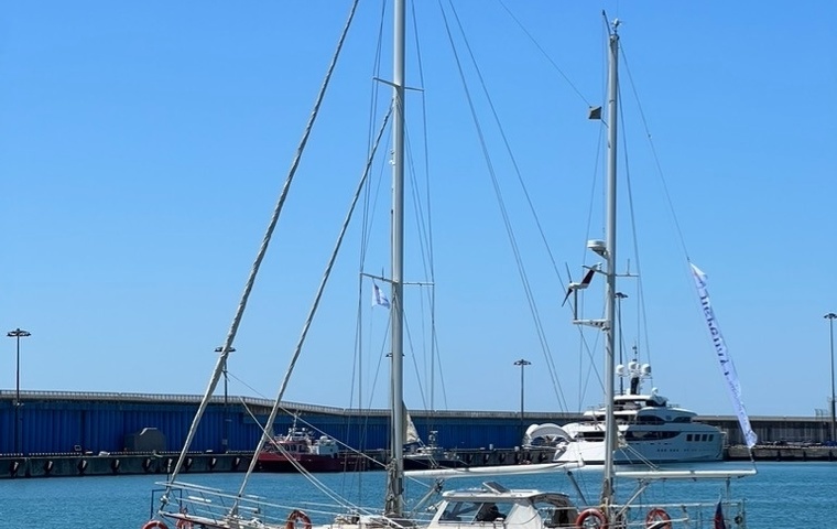 Custom Chiqutia 47 (1994)