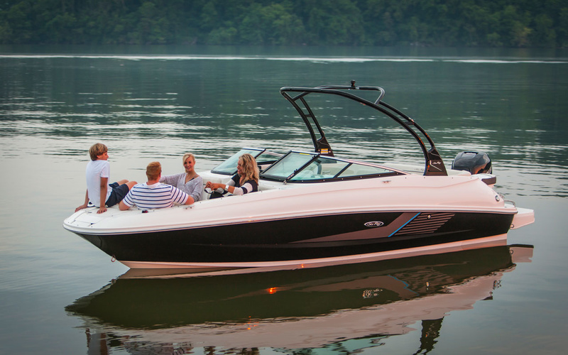 Sea Ray 240 Sundeck OB