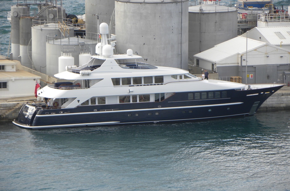 Heesen Lady Azul