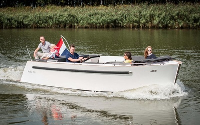 Maxima 730