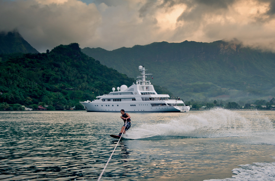 Blohm + Voss Grand Ocean