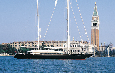 Perini Navi Rock & Roll