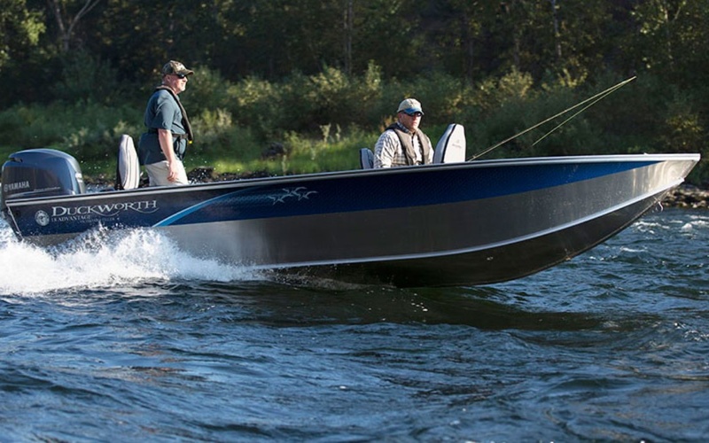Duckworth 18 Advantage Outboard Tiller