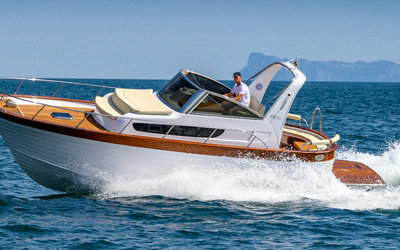 Mimi Libeccio 9.5 cabin