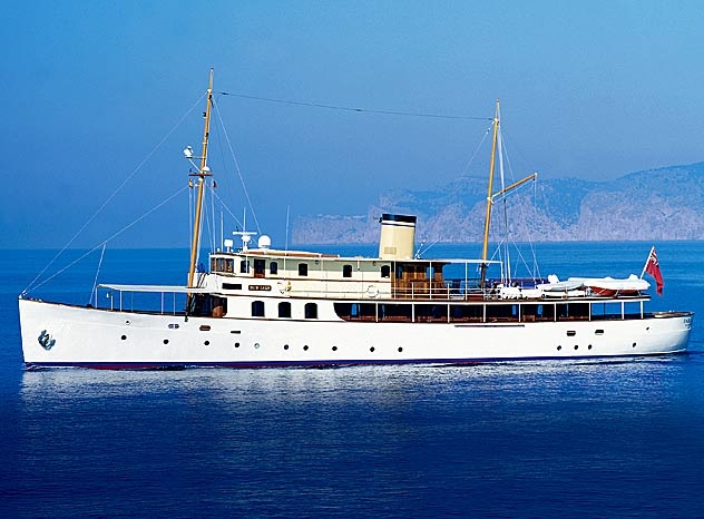 Camper & Nicholsons  Fair Lady