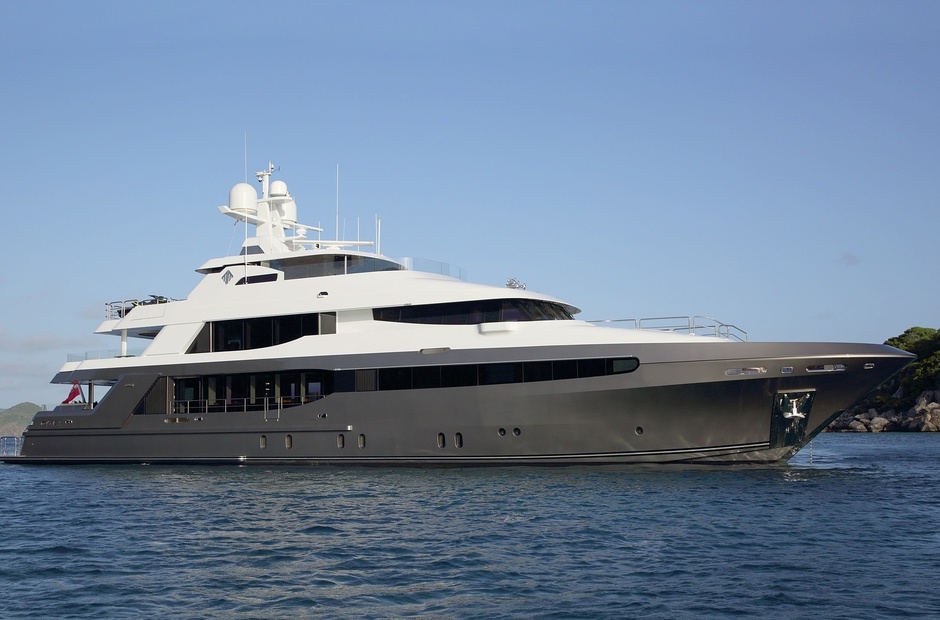 Crescent Custom Yachts Muchos Mas