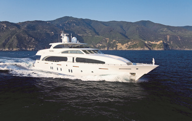 Broward Marine Viva Mas!