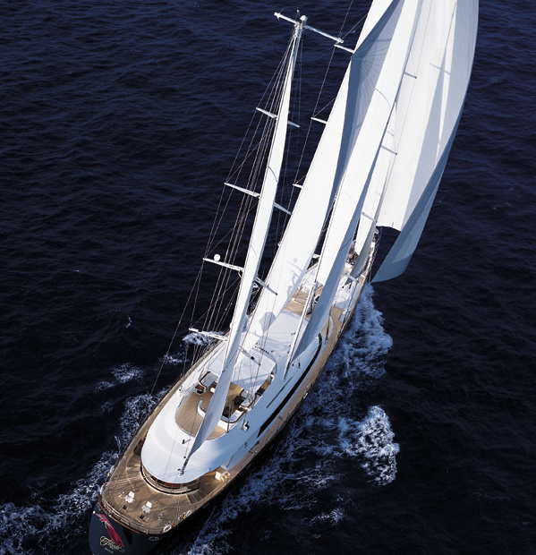 Perini Navi Almyra II