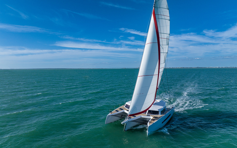 Neel Trimarans 52