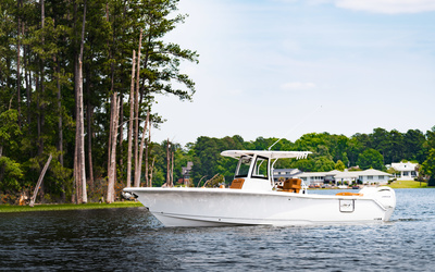 Sea Hunt Ultra 305 SE